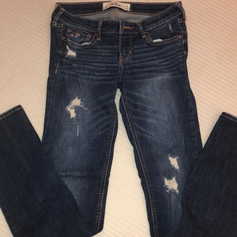 Hollister ripped skinny jeans 3 long
